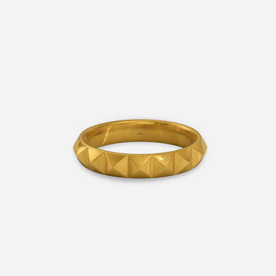 Pyramid Ring
