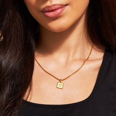 Cancer Zodiac Pendant - Gold 18k