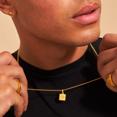 Cancer Zodiac Pendant - Gold 18k