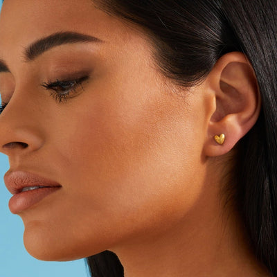 Heart Stud Earrings - Gold 24k
