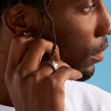 Liquid Metal Signet Ring - Platinum