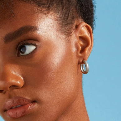 Medium Dome Hoop Earrings - Platinum