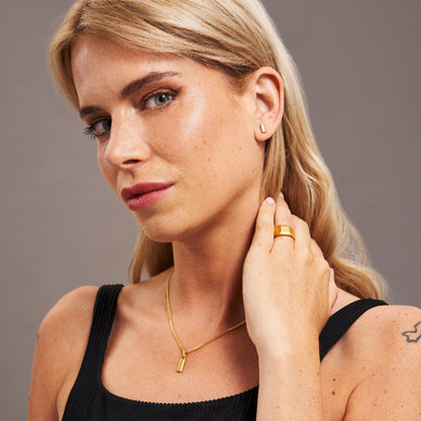 Mini Bullion Bar Stud Earrings - Gold 18k