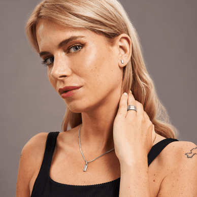 Mini Bullion Bar Stud Earrings - Platinum