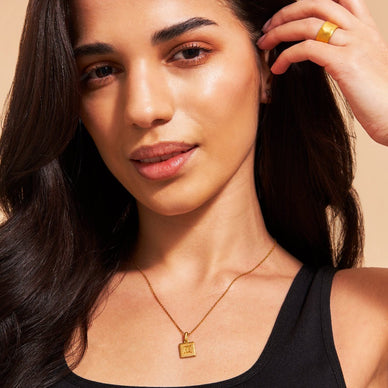 Pisces Zodiac Pendant - Gold 24k