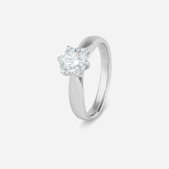 Round Brilliant Cut Diamond Ring - Colour D/VVS