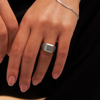 Signet Ring - Platinum