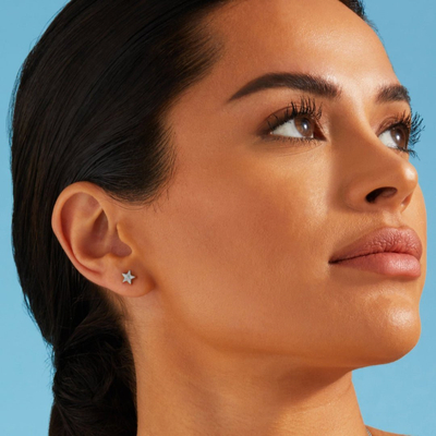 Star Stud Earrings - Platinum