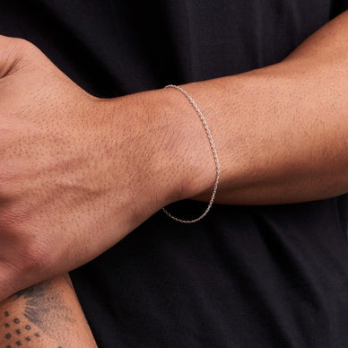 Trace Chain Bracelet