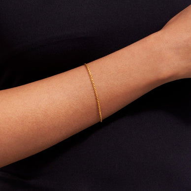 Wide Diamond Cut Cable Chain Bracelet - Gold 24k