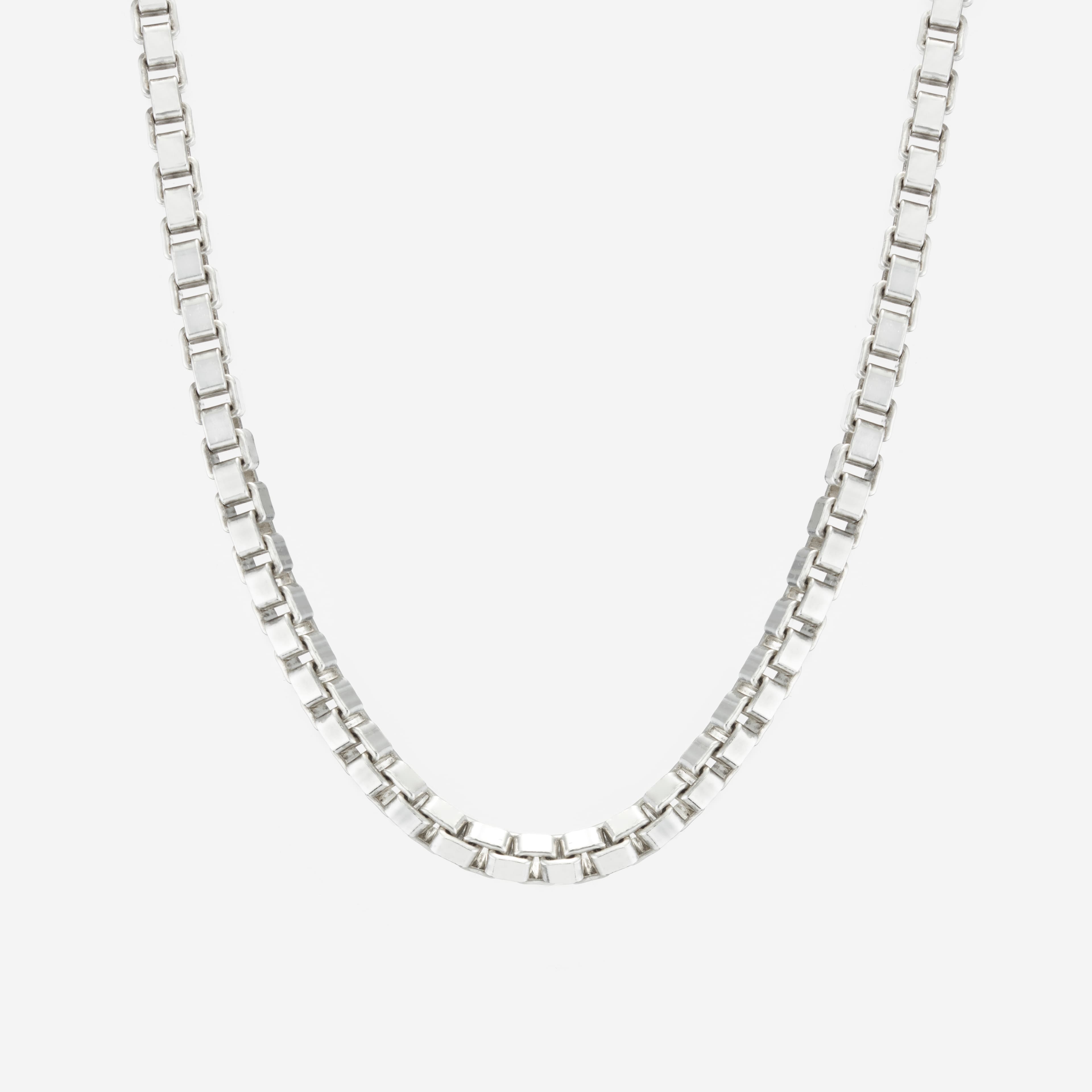 Shop Silver Necklace Chains Venetian Chain Necklace