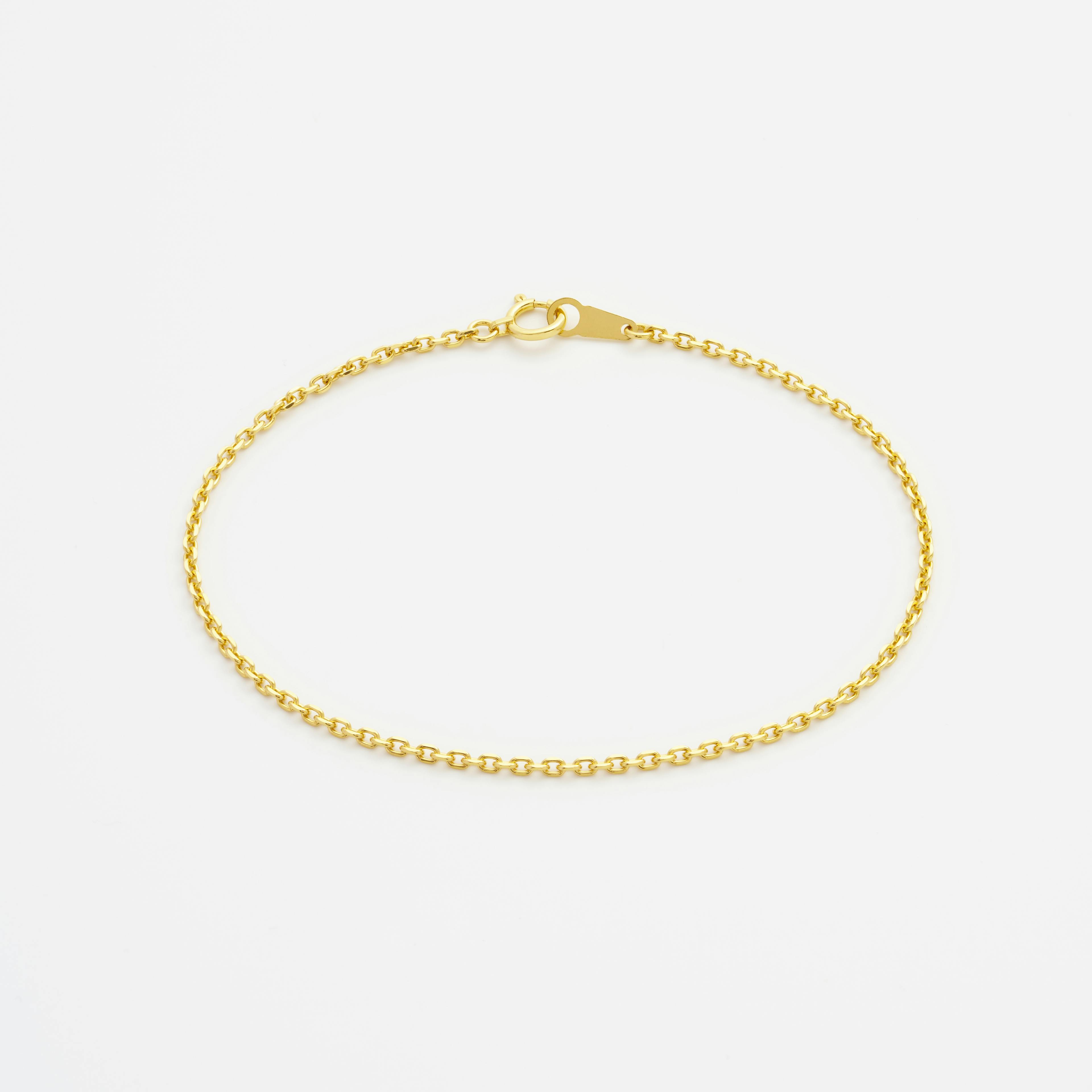 Shop Gold Bracelet Chains Wide Diamond Cut Cable Chain Bracelet