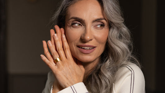 Valentine’s Day Jewelry Gifts: A Pure Gold & Platinum Guide